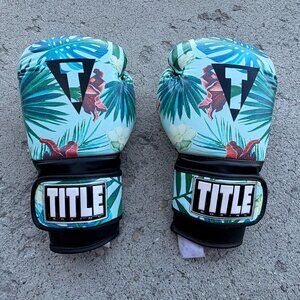 TITLE Boxing Hawaiian Floral Bag Gloves size 14oz